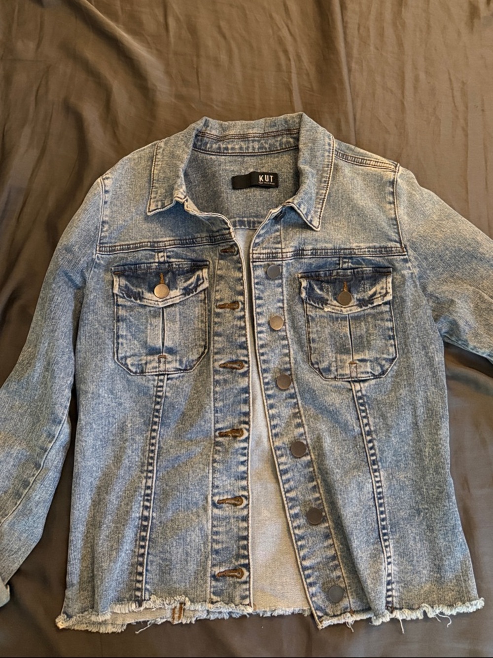 KUT from the Cloth Light Wash Denim Jacket - Light Blue
